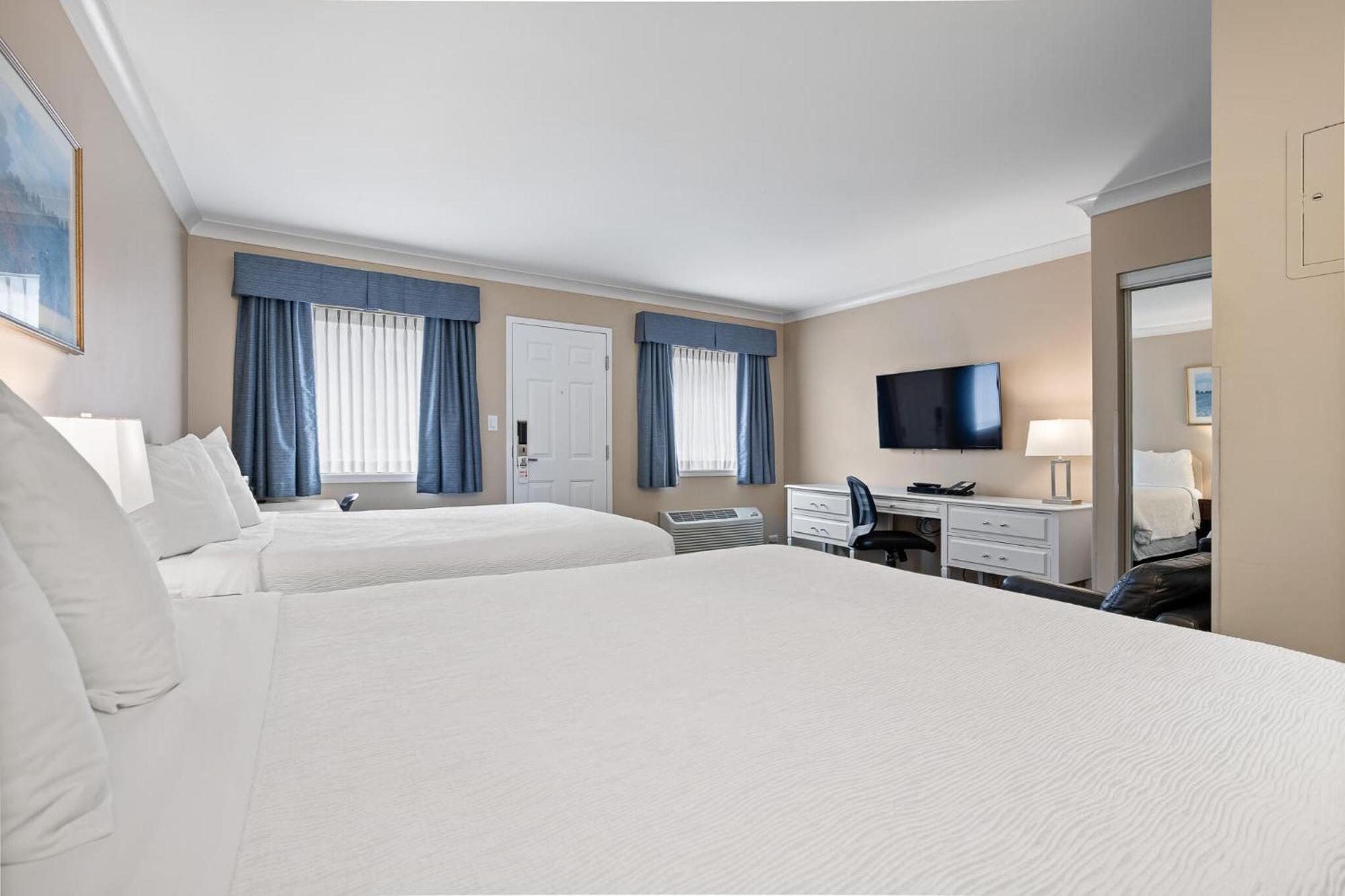 Glenwood Inn & Suites Trail ภายนอก รูปภาพ